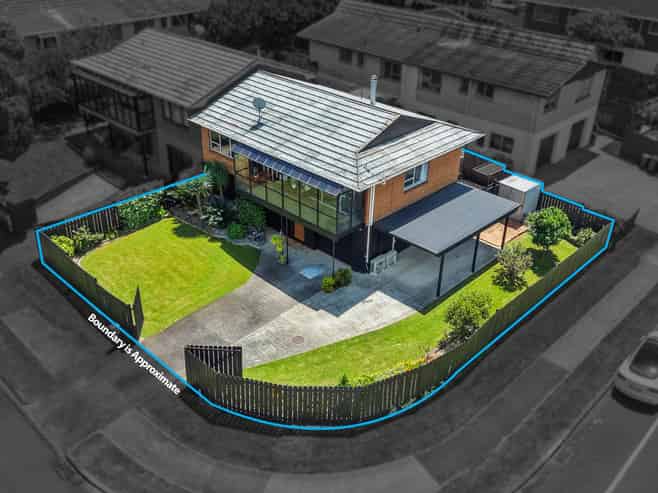 2/54 Luton Avenue, Sunnyhills