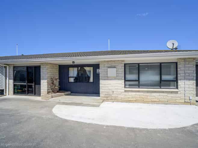 2/411 Avenue Road West, Hastings