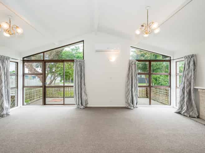 83 Donovan Road, Paraparaumu Beach