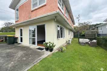 80B Lancaster Road, Beach Haven