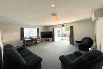 67A Charlotte Street, BALCLUTHA