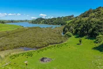 103 Mountain Road, Kaiwaka