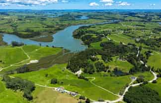 103 Mountain Road, Kaiwaka