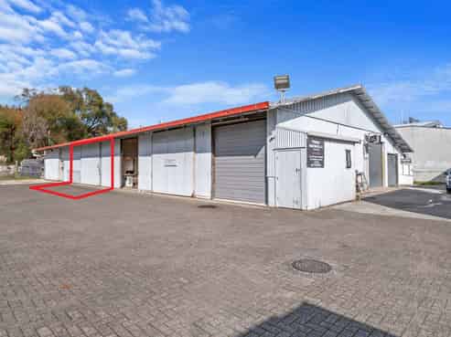 Industrial storage unit