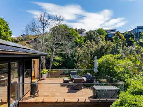 7B Burlington Road, Hospital Hill