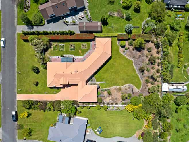 6 Daffodil Grove, Carterton