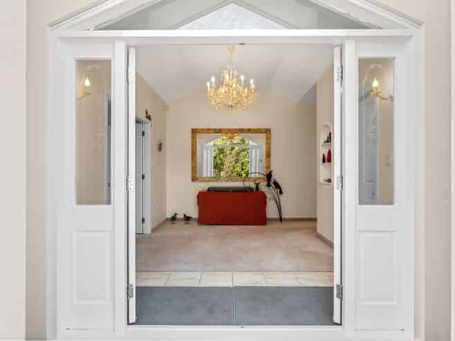 6 Daffodil Grove, Carterton