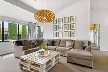 2 Kathleen Street, Parkvale