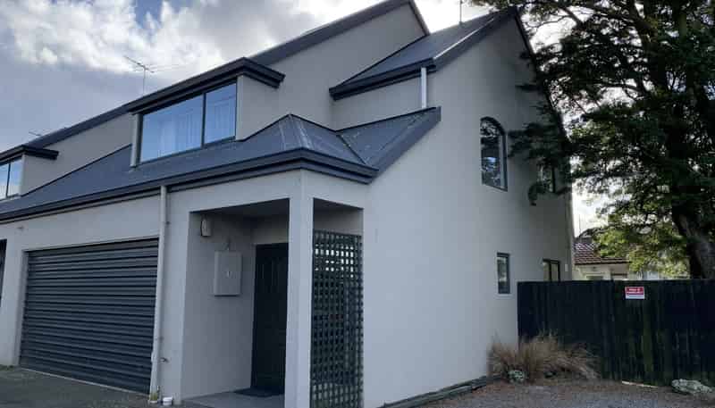 1/59 Brockworth Place, Riccarton