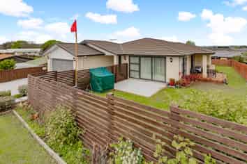 117 Parkhaven Drive, Rosehill