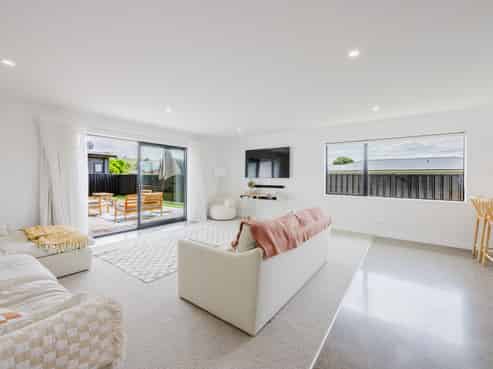 3A Russell Street, Otane