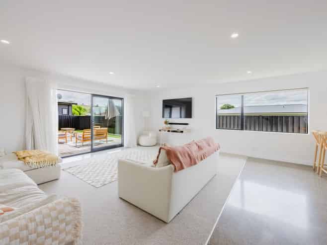 3A Russell Street, Otane