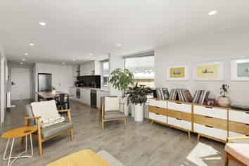 13/6 Bushland Grove, Paparangi