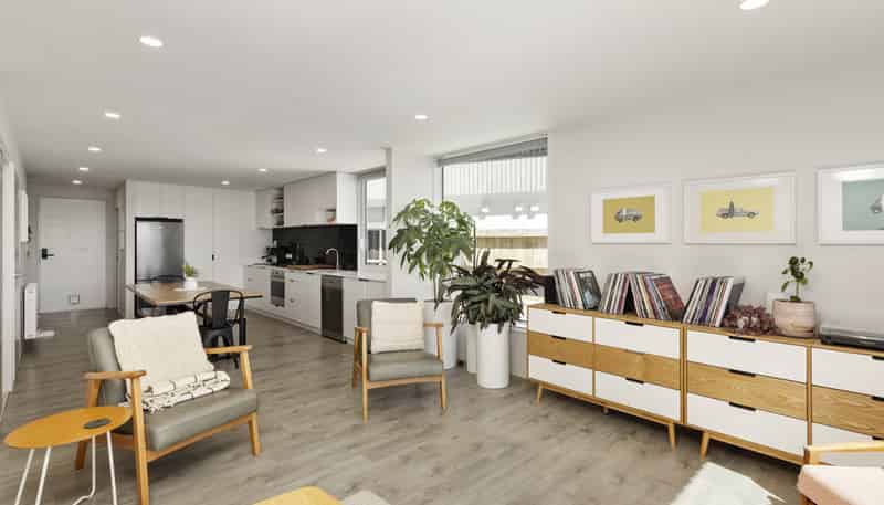 13/6 Bushland Grove, Paparangi