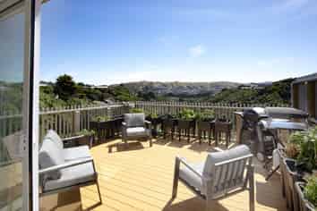 13/6 Bushland Grove, Paparangi