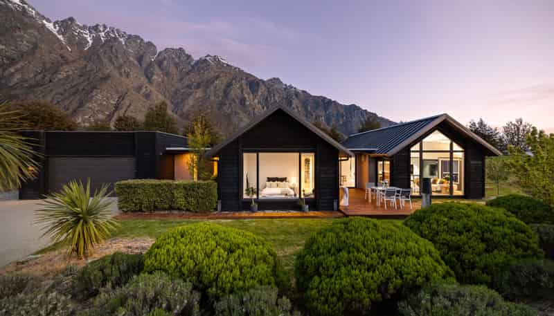 37 Hackett Road, Jacks Point