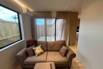 2/31 Hamlin Road, Mount Wellington