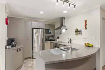 63 Weraroa Road, Levin