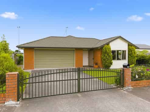 63 Weraroa Road, Levin