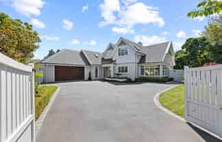 7 Trumble Lane, Huntsbury