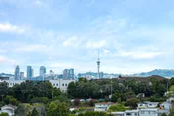 19/69 Target Road, Totara Vale