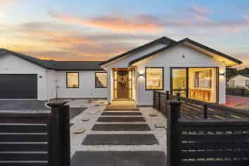 2 Walter Ruddock Avenue, Huapai