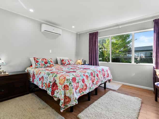 2/114 Clevedon Road, Papakura