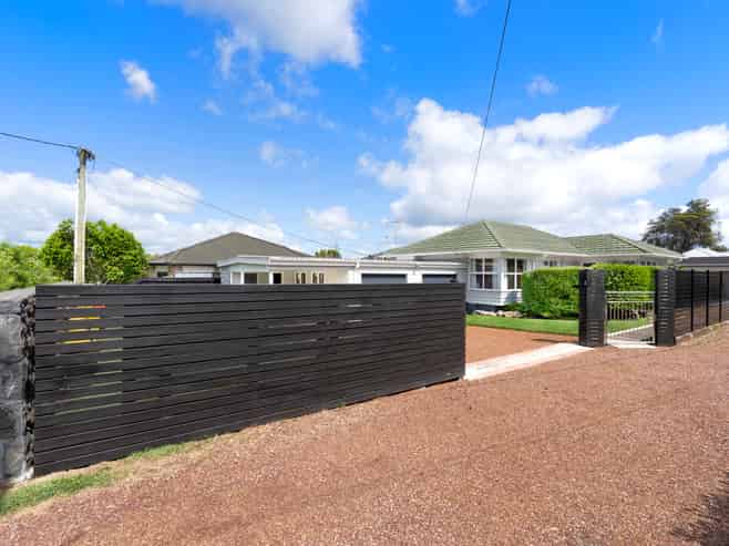 31 Riverside Road, Orewa