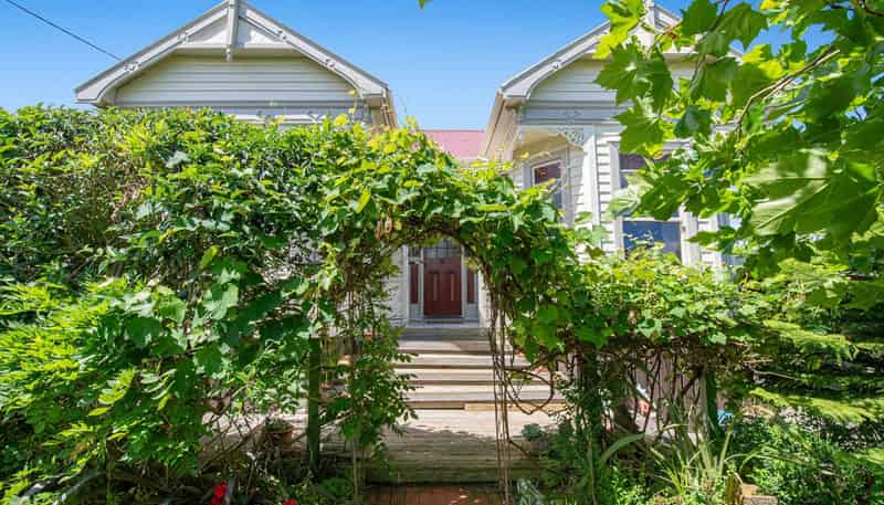 5 Downer Street, Helensville