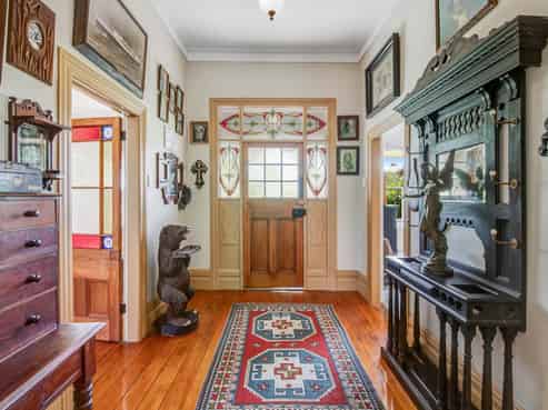 5 Downer Street, Helensville