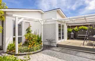 2/18 Packe Street, EDGEWARE