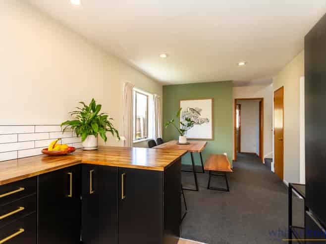 2/196 England Street, Linwood