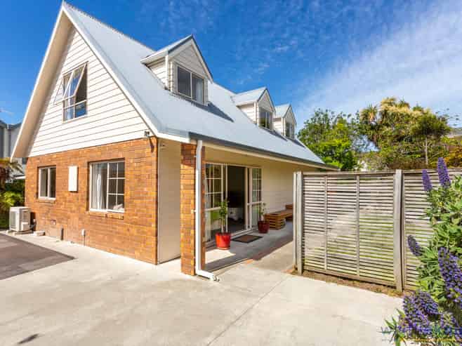 2/196 England Street, Linwood