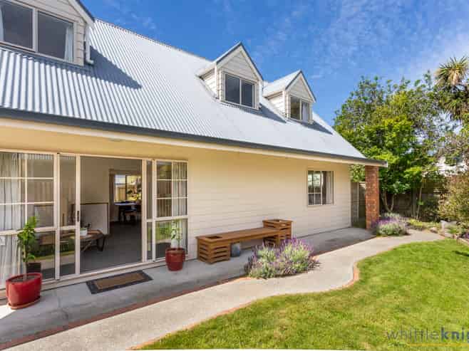 2/196 England Street, Linwood