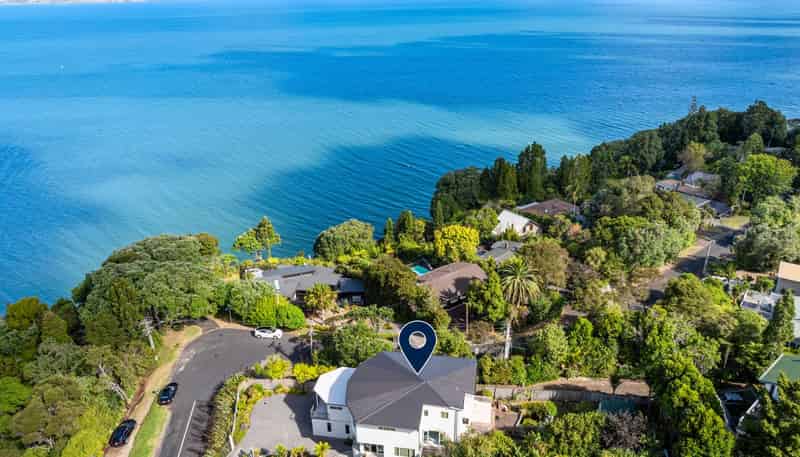 117 Tanekaha Road, Titirangi