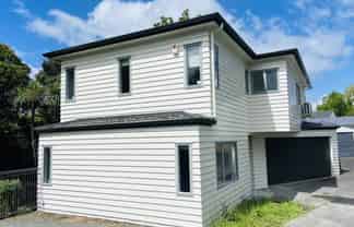 15 Nikau Street, New Lynn