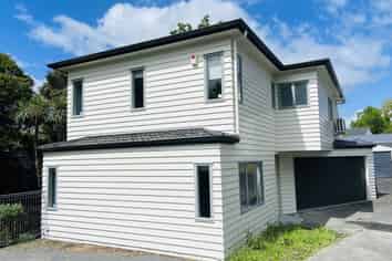 15 Nikau Street, New Lynn