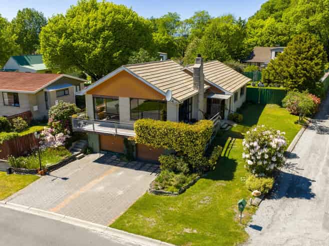 3 Heuchan Lane, Wanaka