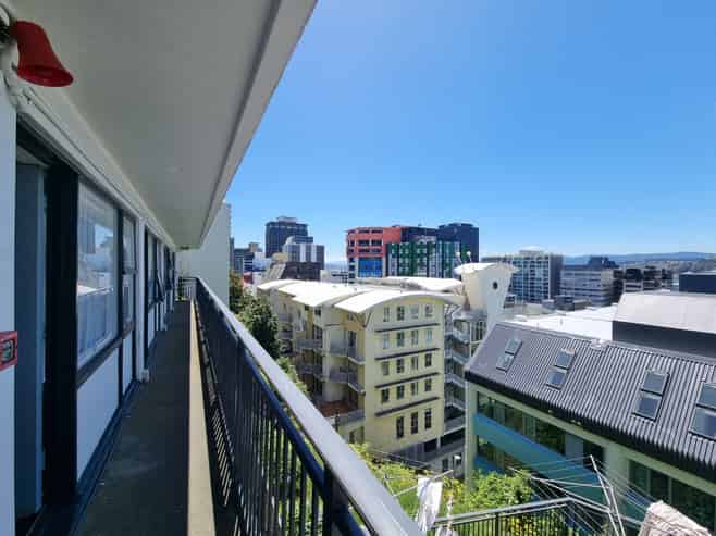 240/217 The Terrace, Te Aro
