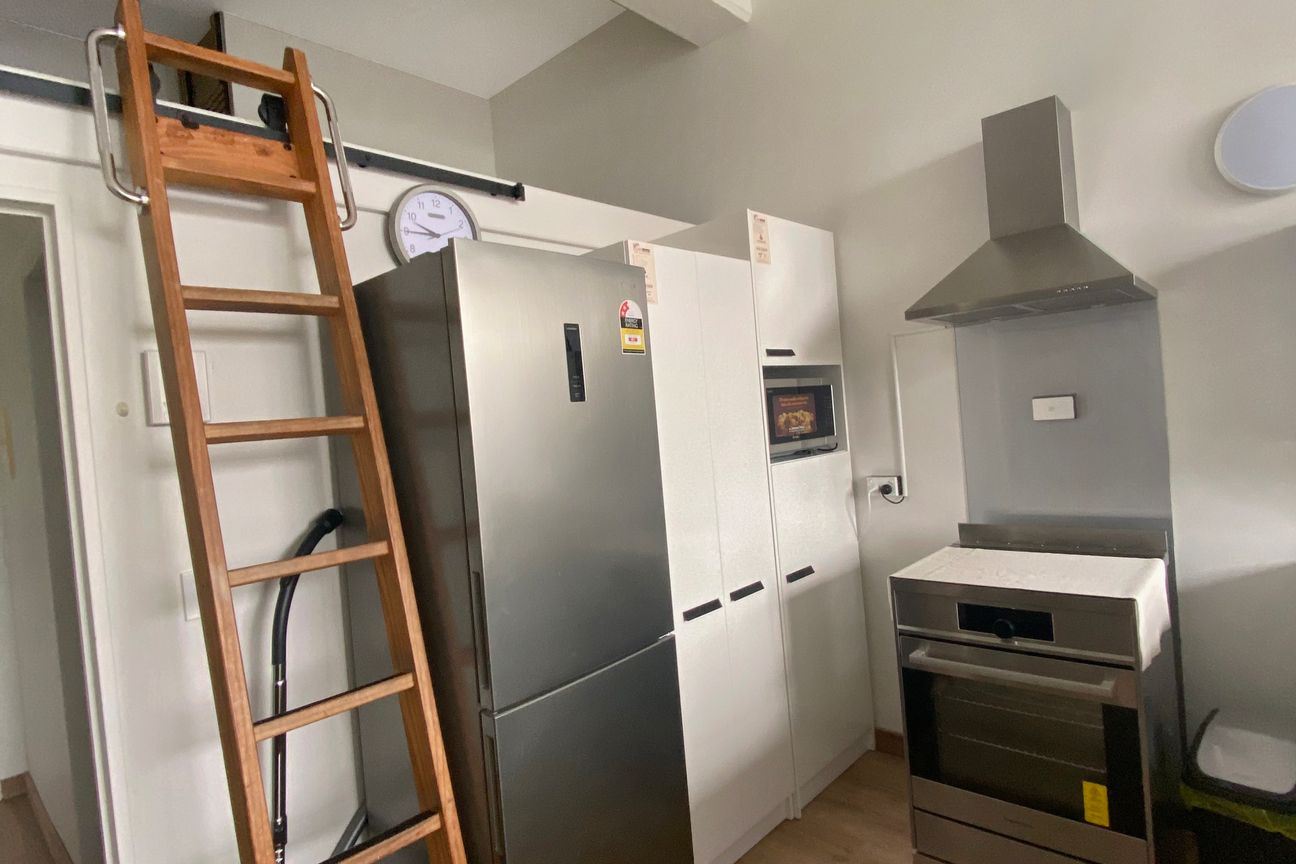 Short term tenancy available - Vista 6