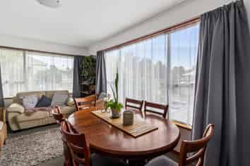 76 Luxmoore Road, Marchwiel