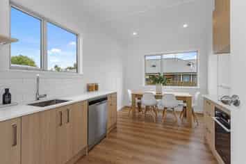 16 Garvins Road, Hornby