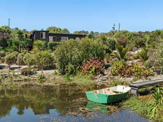 20A Valley View Lane, Hakaru