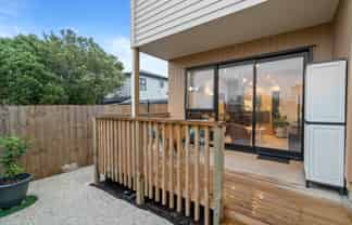 7/11 Camp Road, Mount Wellington