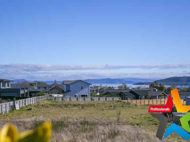 10 Tuhua Close, Wharewaka