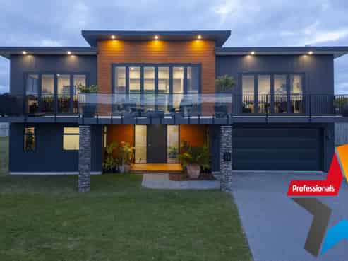 10 Tuhua Close, Wharewaka