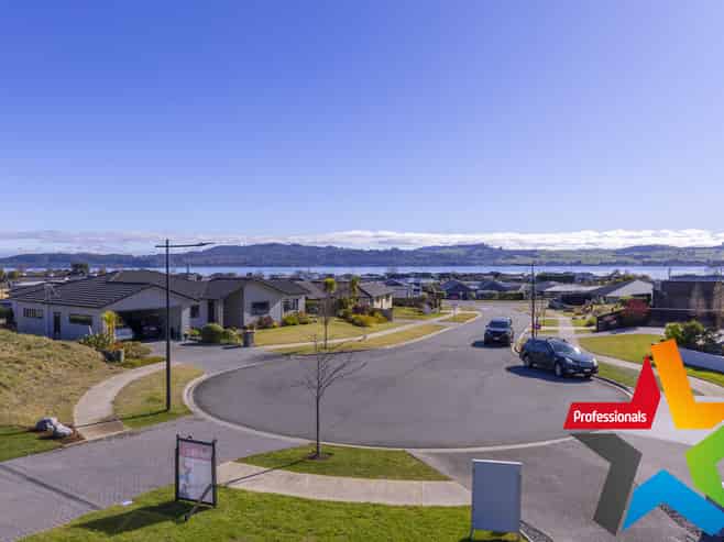 10 Tuhua Close, Wharewaka