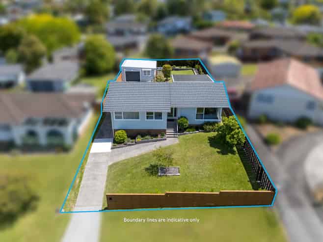 6 Thornlow Street, Glendene