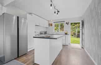 293 Tukapa Street, Hurdon