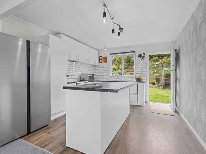 293 Tukapa Street, Hurdon